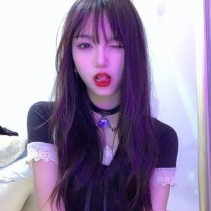 女人掰开腿给男人舔在线观看
